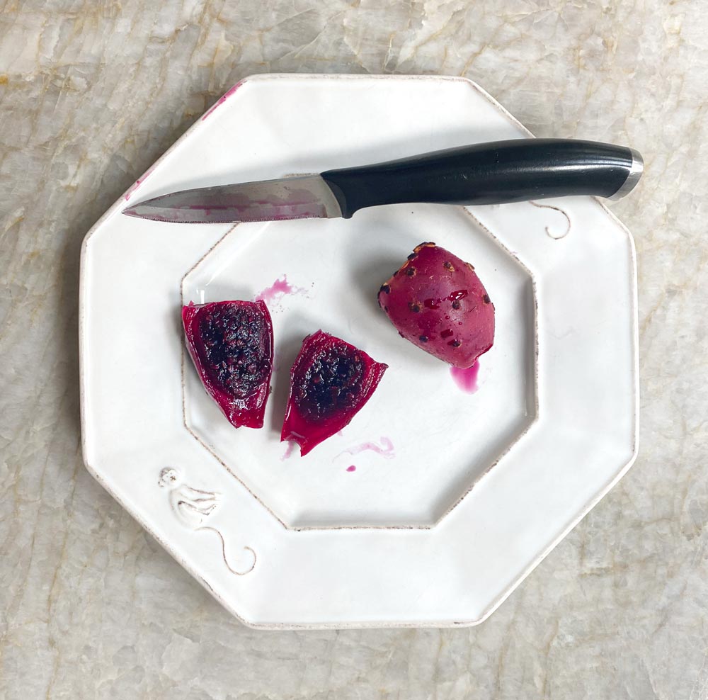 CatusFruitOnPlate2
